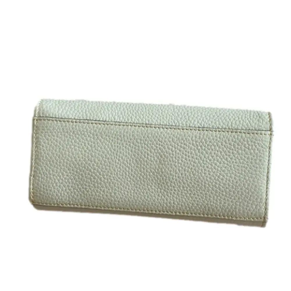 Dooney & Bourke Pebbled Leather Wallet Clutch in Cream NWT